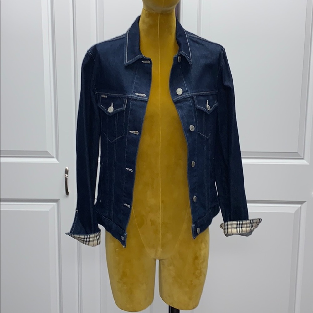 Vintage Burberry women’s denim jacket
